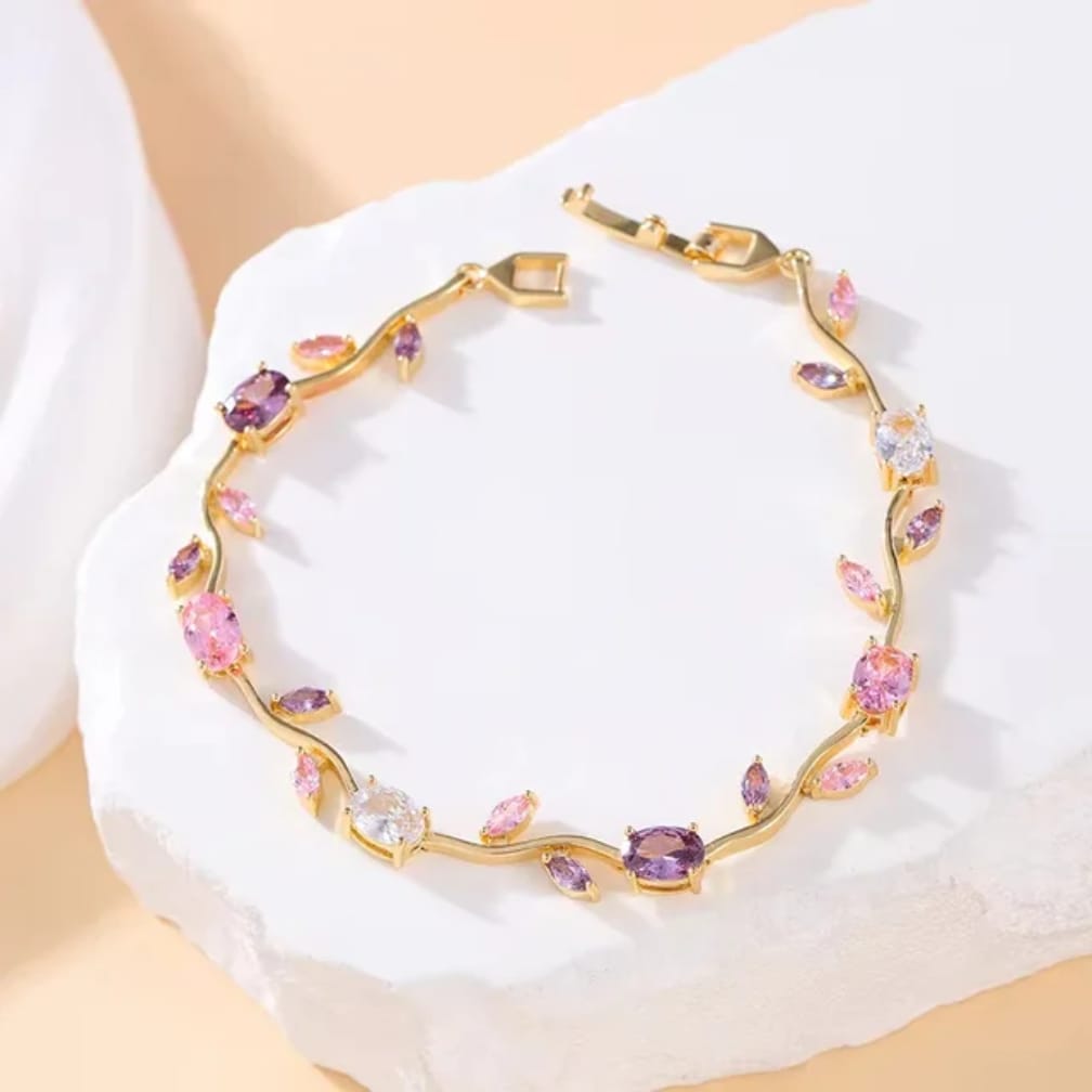 🌷✨ Tulip Bracelet